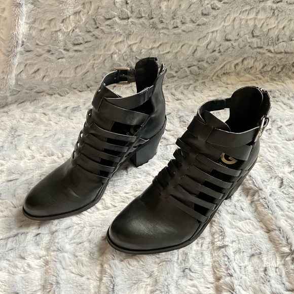 g by guess amend bootie